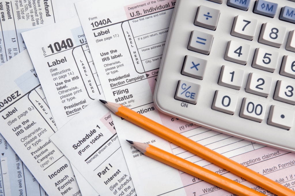 Bilingual resources in Las Vegas for no-cost 2024 tax prep