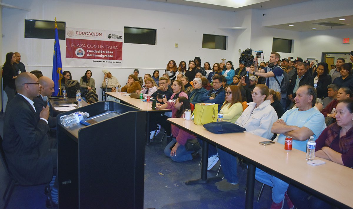 Expertos orientan y empoderan a la comunidad con taller informativo “Conozca sus derechos”