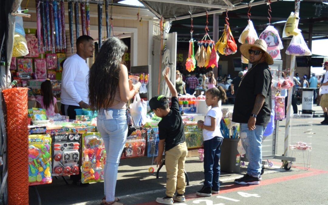 Con miedo, pero con esperanza: Vendedora latina enfrenta el cierre de Broadacres por redadas de ICE